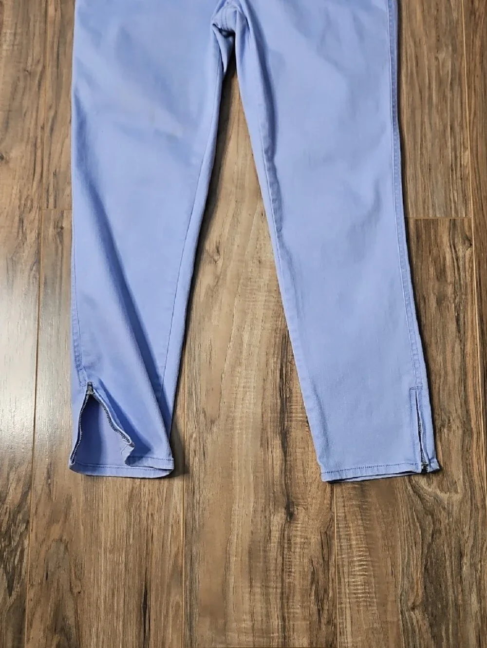 Chicos Womens Perfect Stretch Periwinkle Ankle Zip Jeans Size 0 Small 4